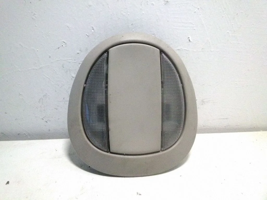 Interior lighting switch 758130SK70