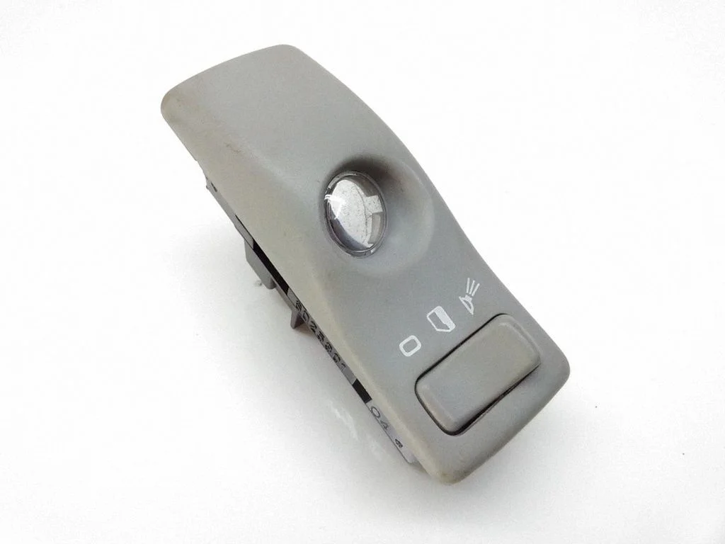 Interior lighting switch 37306025301