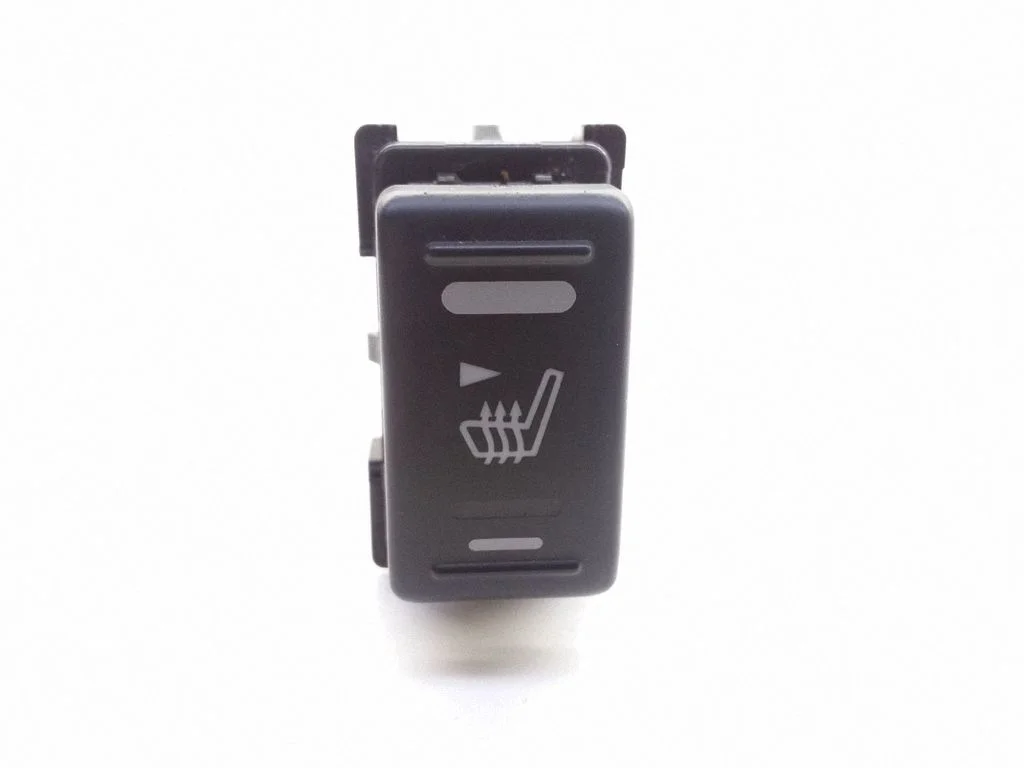 Seat heating switch – Nissan X-Trail T30 (2001-2007)