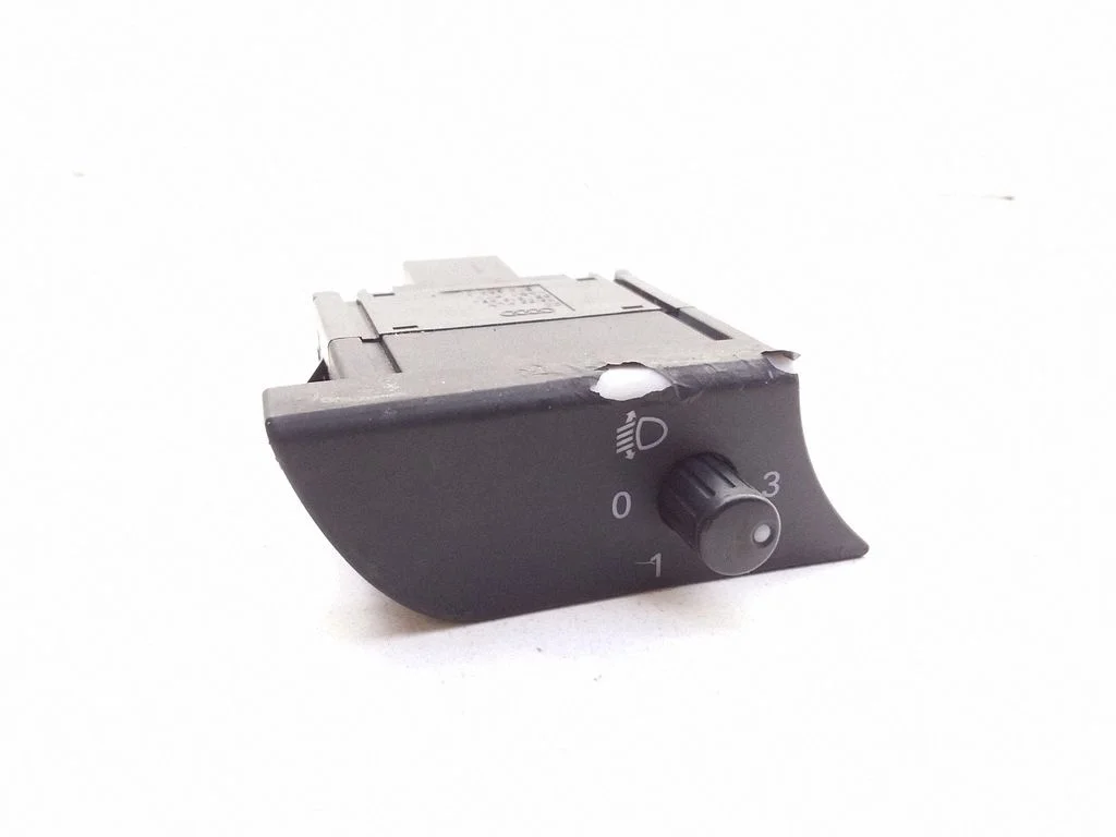 Headlight level height control switch – Audi A4 S4 B7 8E 8H (2005-2008)