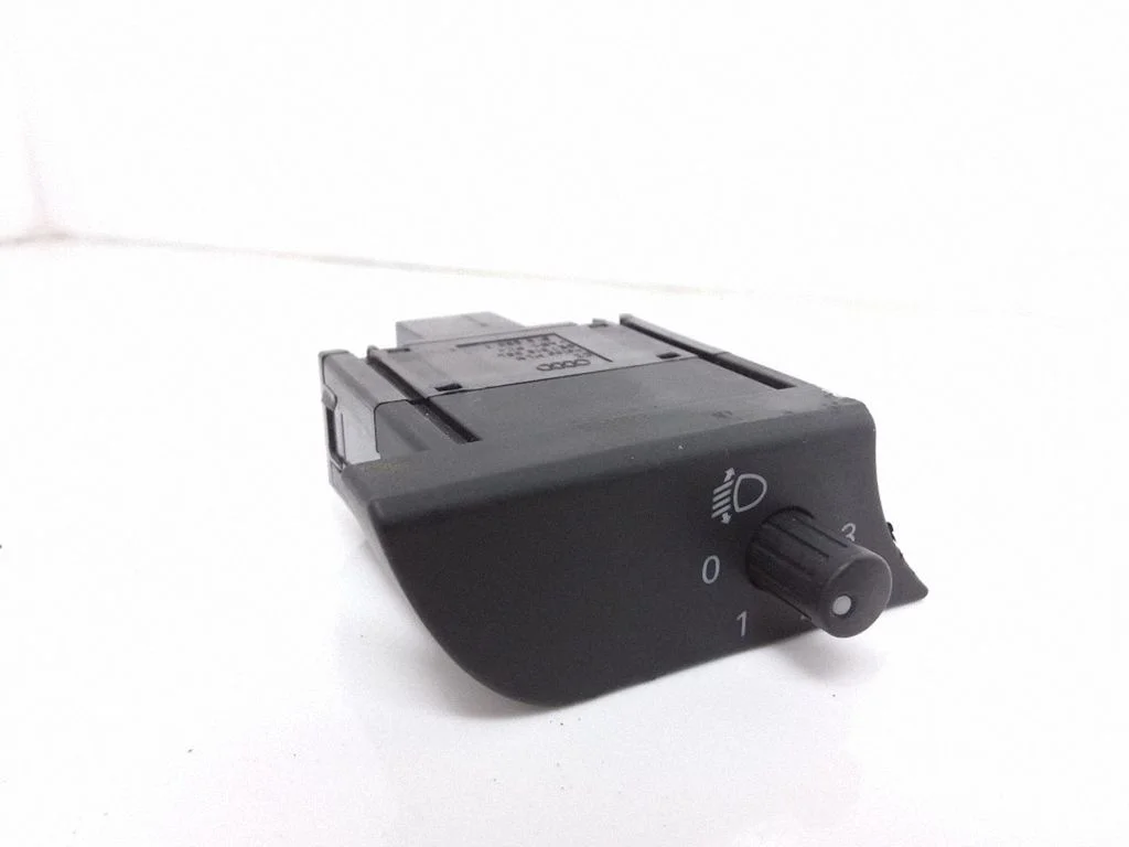 Headlight level height control switch 8E2919094