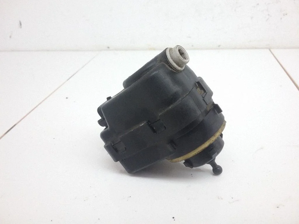 Headlight level height control switch – Peugeot 406 (1999-2006)