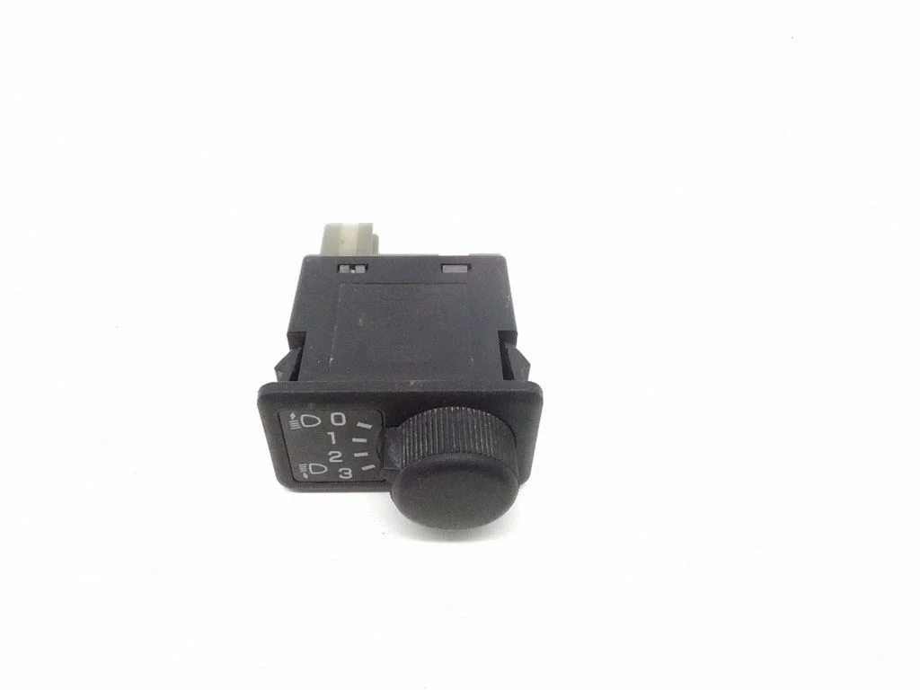 Headlight level height control switch 36997B