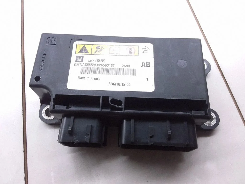 Airbag control unit/module 13576859