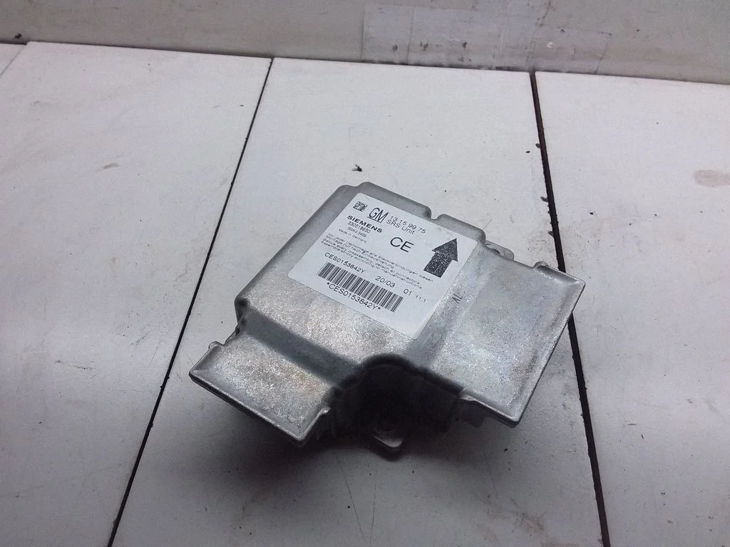 Drošības spilvenu vadības bloks – Opel Vectra C (2002-2005)