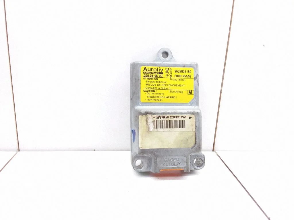 Airbag control unit/module