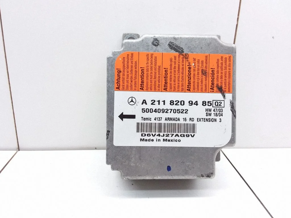 Drošības spilvenu vadības bloks A2118209485