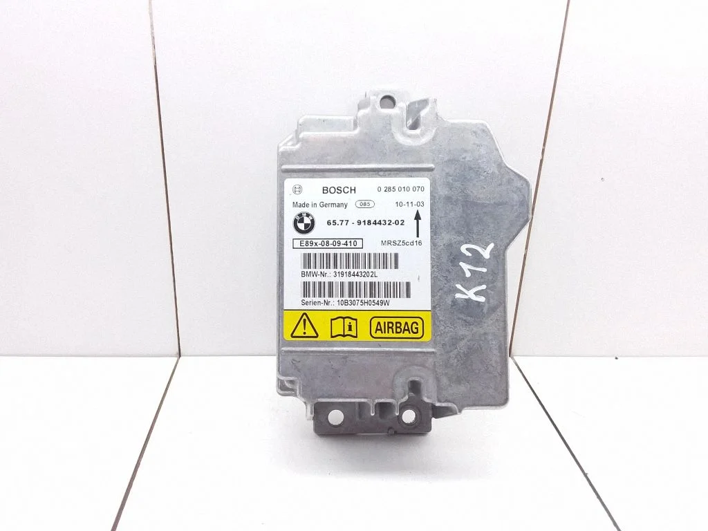 Drošības spilvenu vadības bloks – BMW 3. sērija E90 E91 (2005-2012)