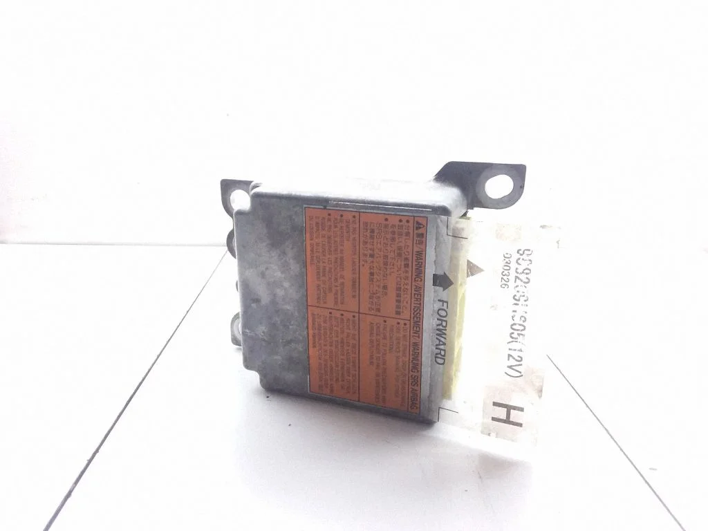 Drošības spilvenu vadības bloks – Nissan X-Trail T30 (2001-2007)