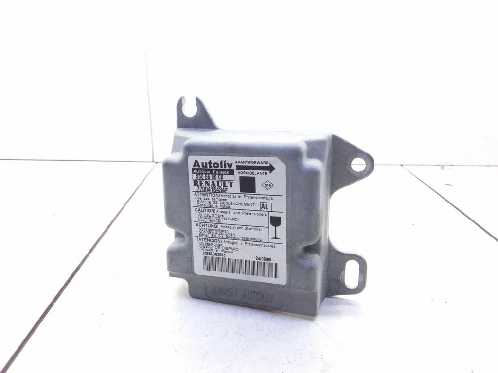 Drošības spilvenu vadības bloks 7700418434F
