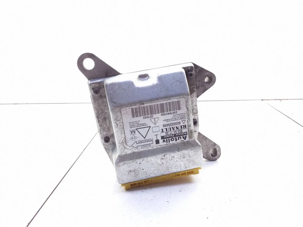 Airbag control unit/module – Renault Laguna II (2001-2007)