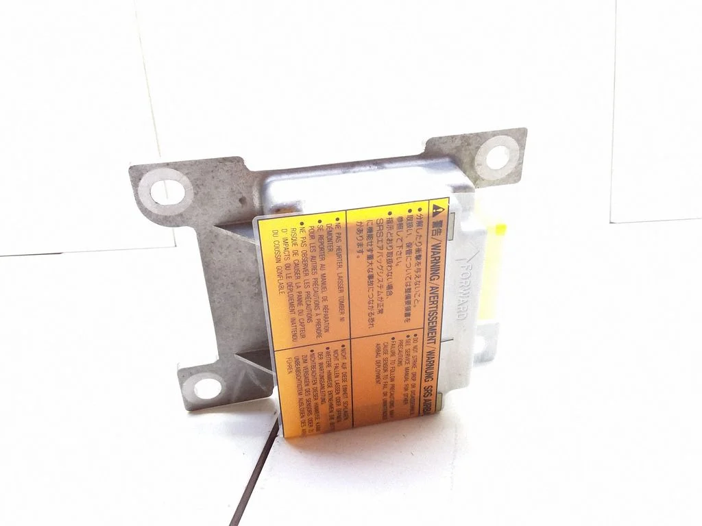 Drošības spilvenu vadības bloks 285563N705