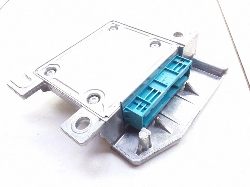 Airbag control unit/module 13203620