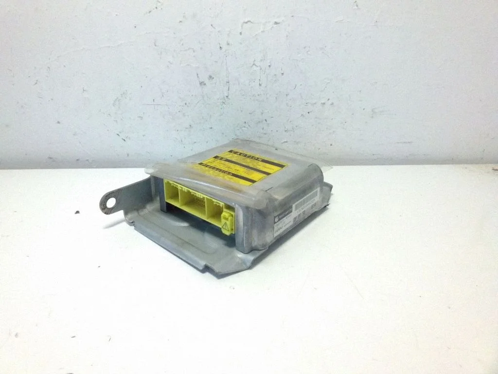 Airbag control unit/module 98221AE170