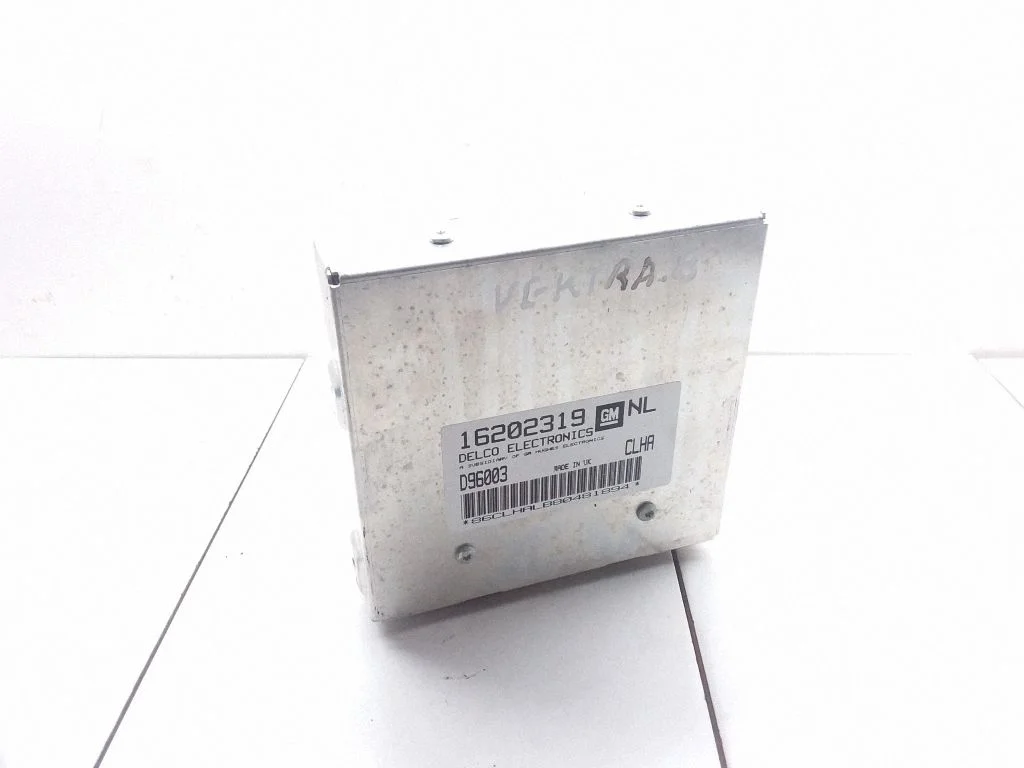 Dzinēja vadības bloks – Opel Vectra B (1996-2002)
