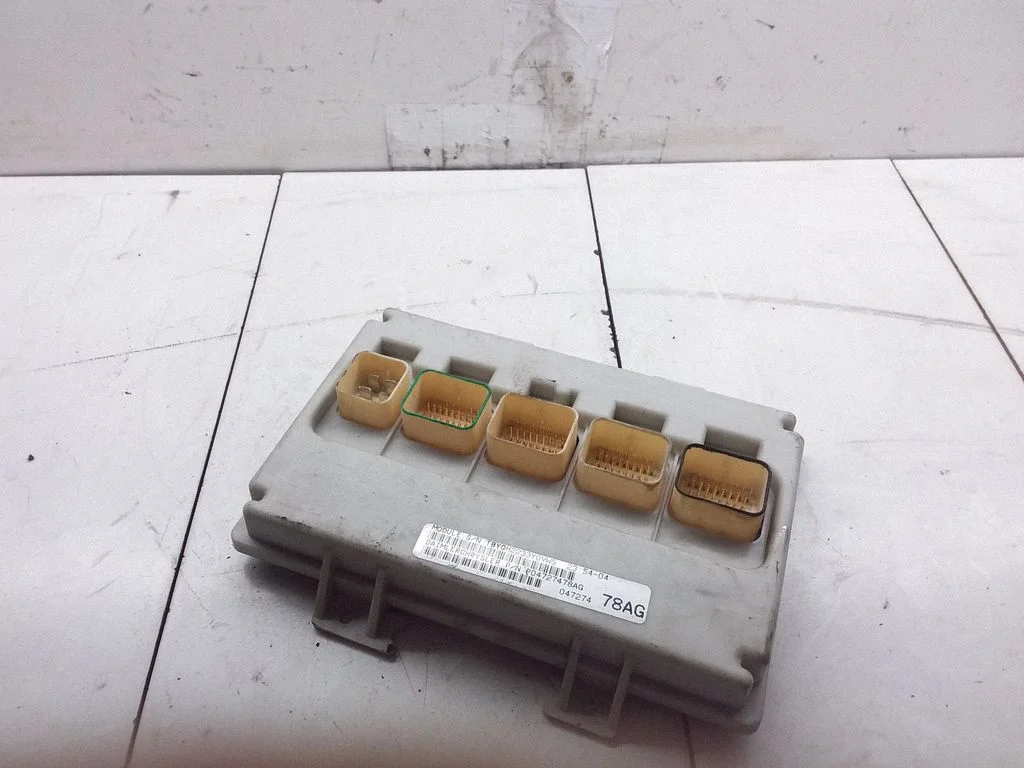 Engine control unit/module P04727478AG