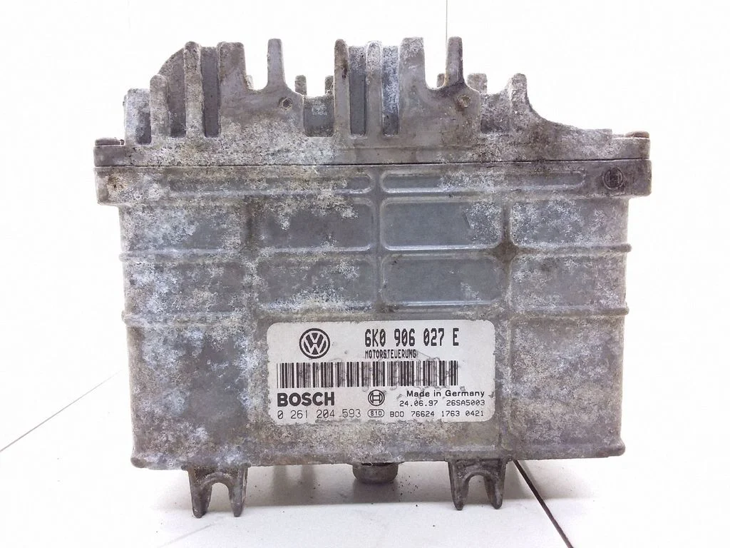 Engine control unit/module – Volkswagen Polo III 6N 6N2 6NF (1995-2001)