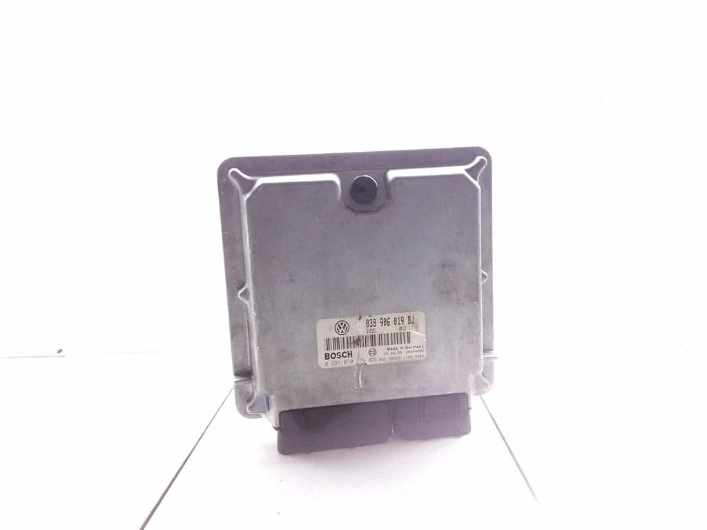 Engine control unit/module – Volkswagen Passat B5 (1997-2000)