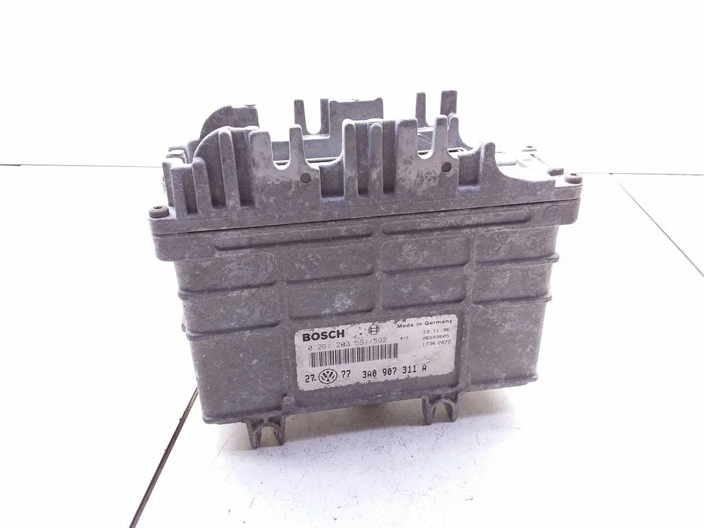 Engine control unit/module – Volkswagen Golf III (1992-1997)