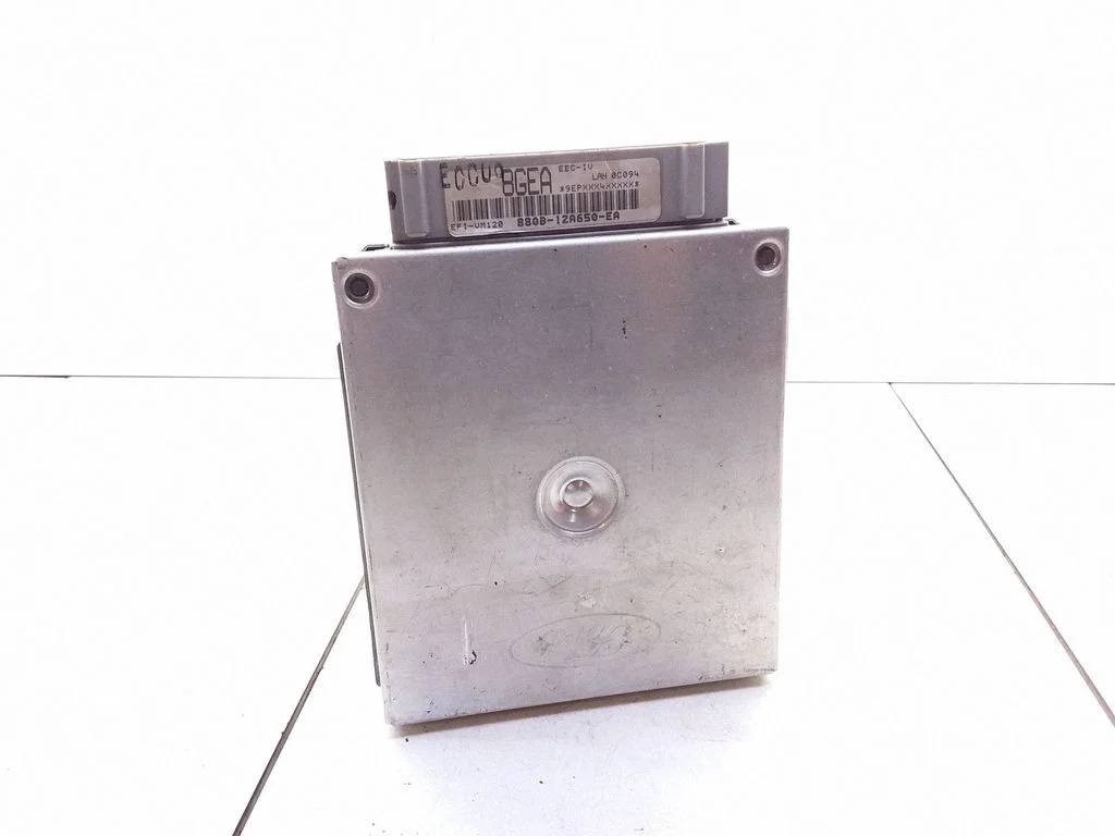 Engine control unit/module 88GB12A650EA – Ford Sierra (1987-1993)