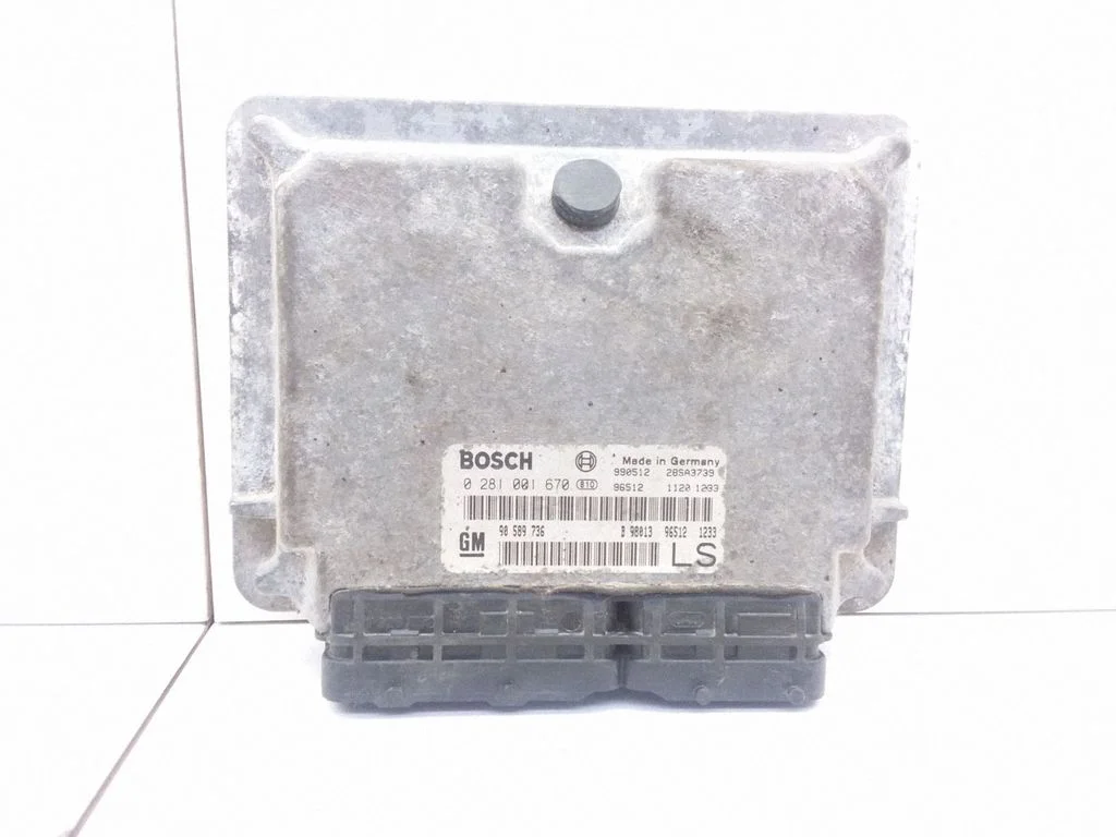 Dzinēja vadības bloks 90589736
