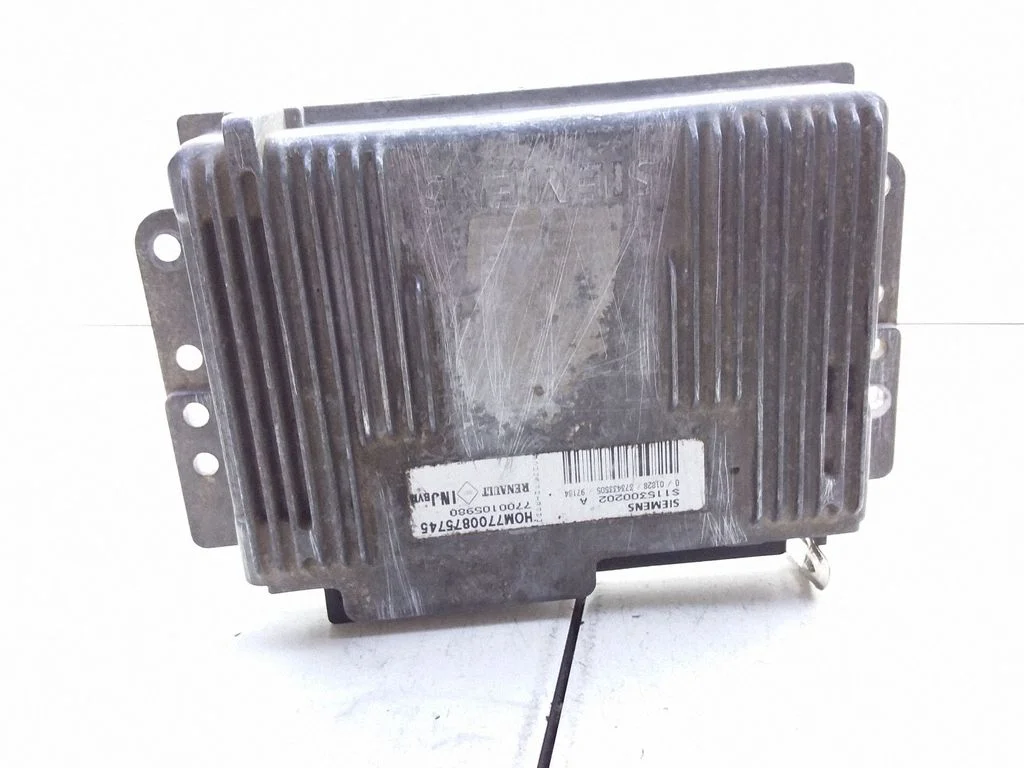 Engine control unit/module – Renault Megane I (1995-2002)