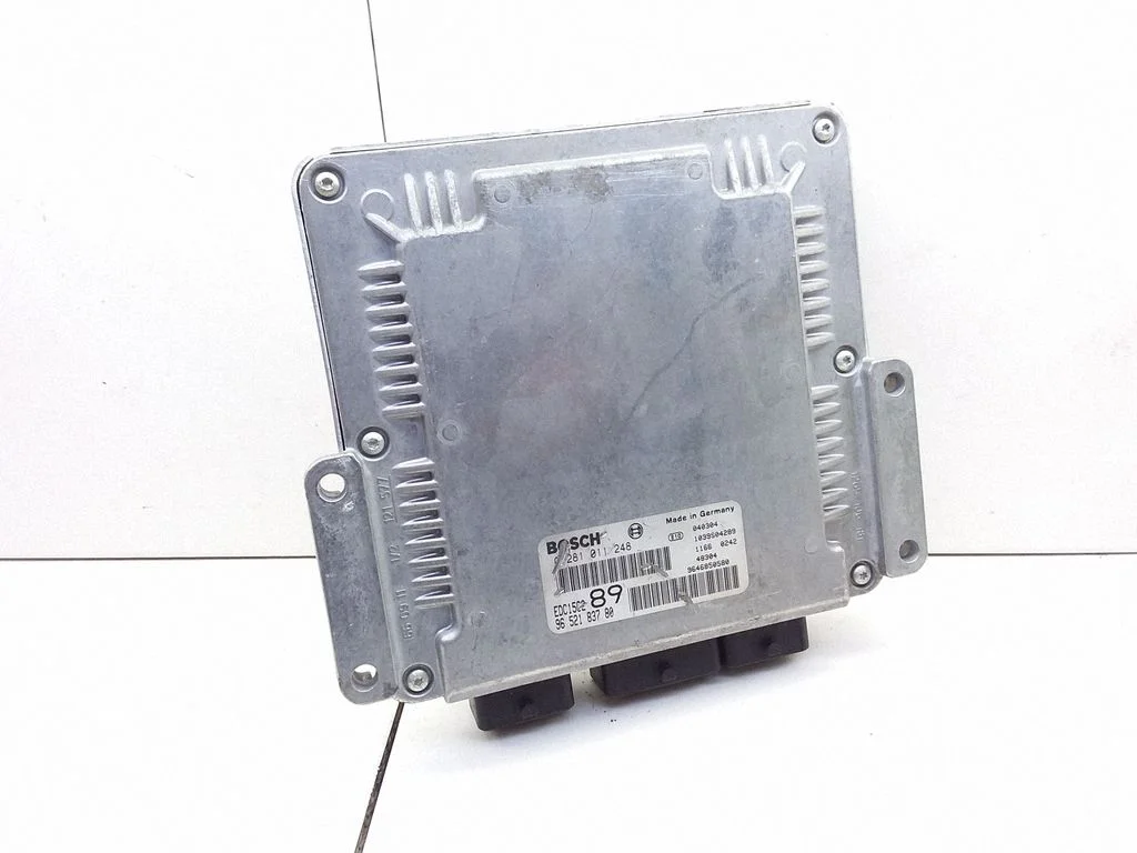 Dzinēja vadības bloks 9652183780