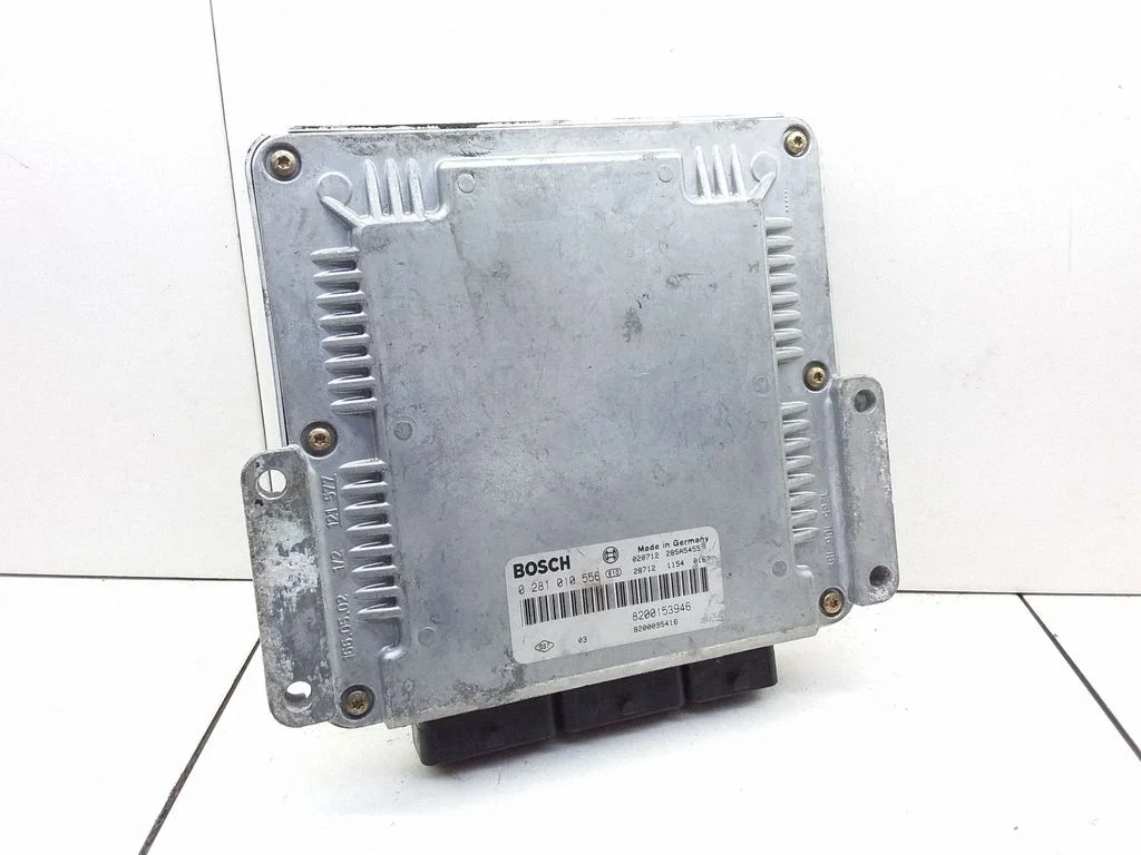Dzinēja vadības bloks – Renault Megane II (2002-2005)