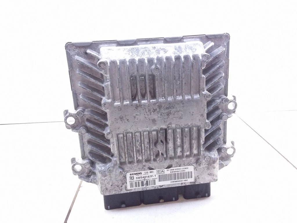 Dzinēja vadības bloks 9656412980