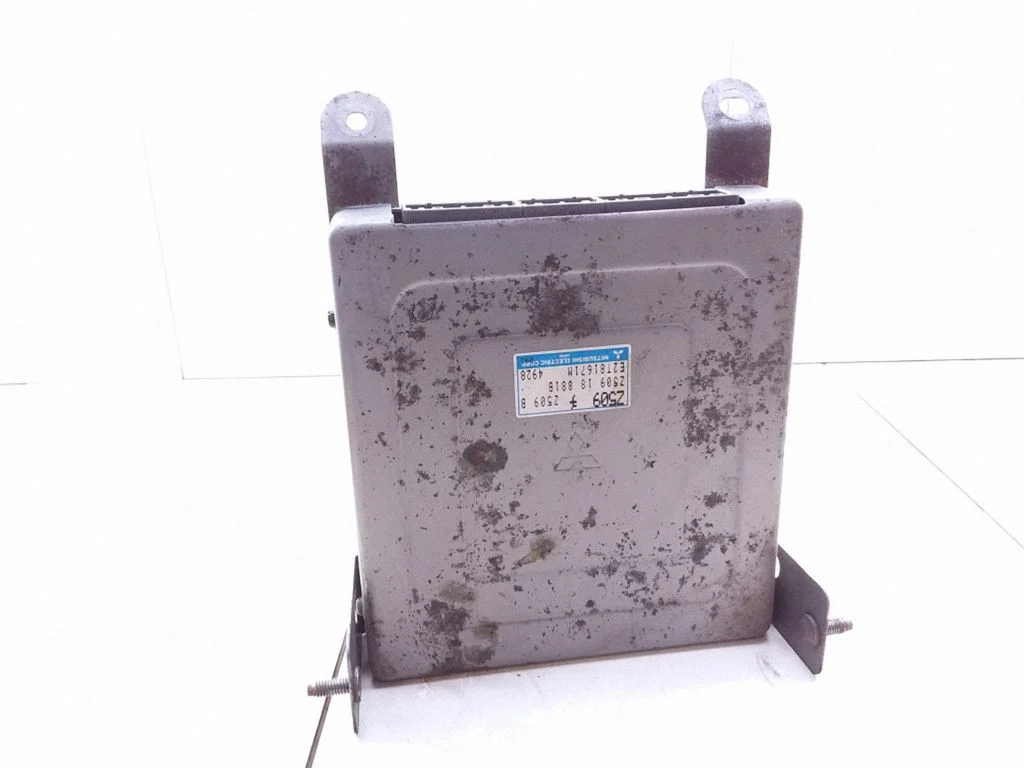 Engine control unit/module Z50918881B