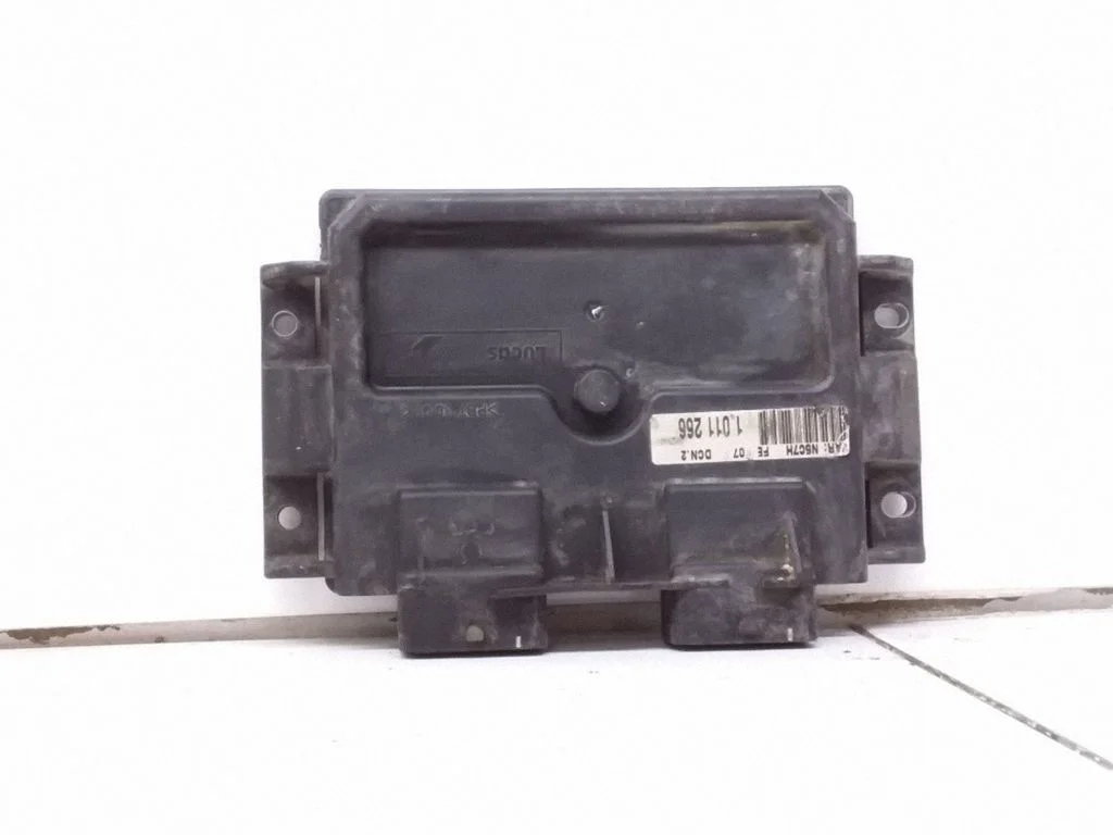 Dzinēja vadības bloks 9639587680