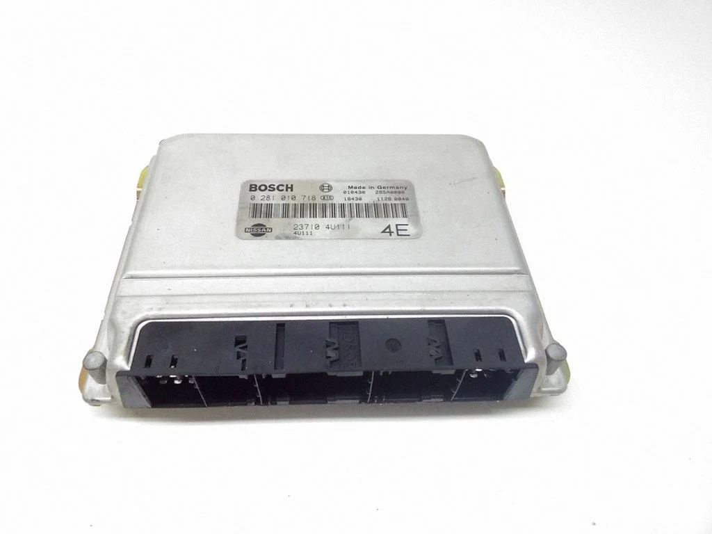 Engine control unit/module 237104U111