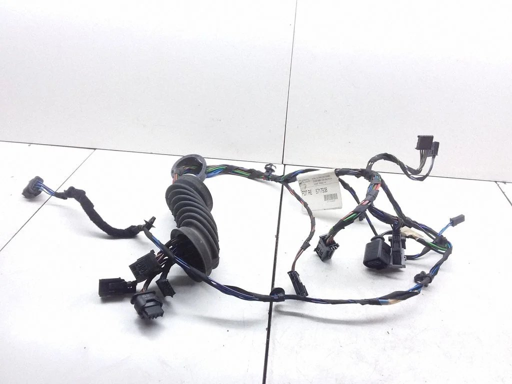 Front door wiring loom – Mercedes-Benz Sprinter W901 W902 W903 W904 (1995-2007)