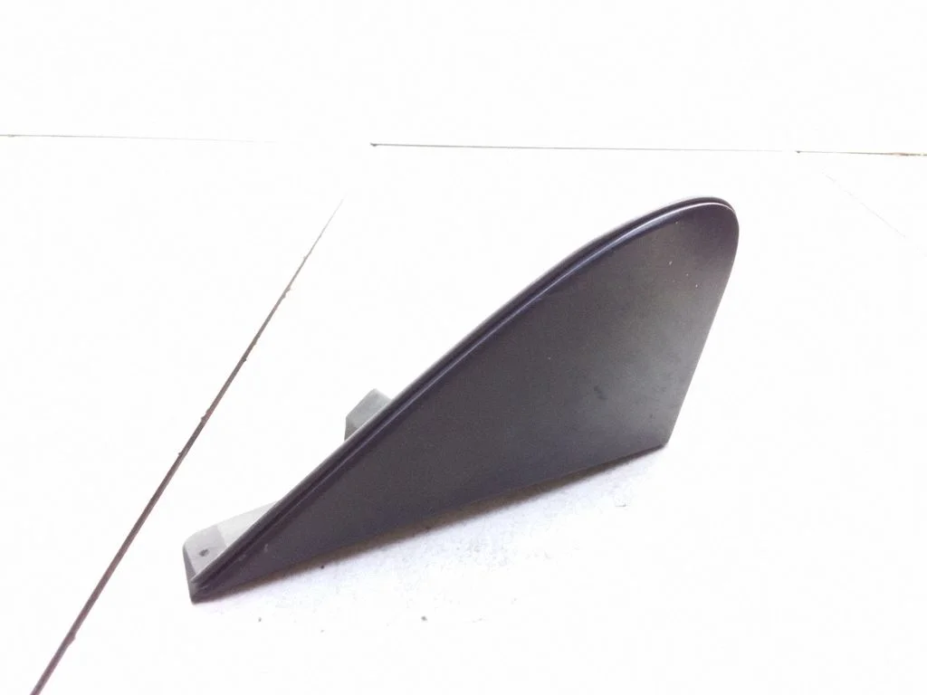 Spoguļa plastmasas apdare X4009948