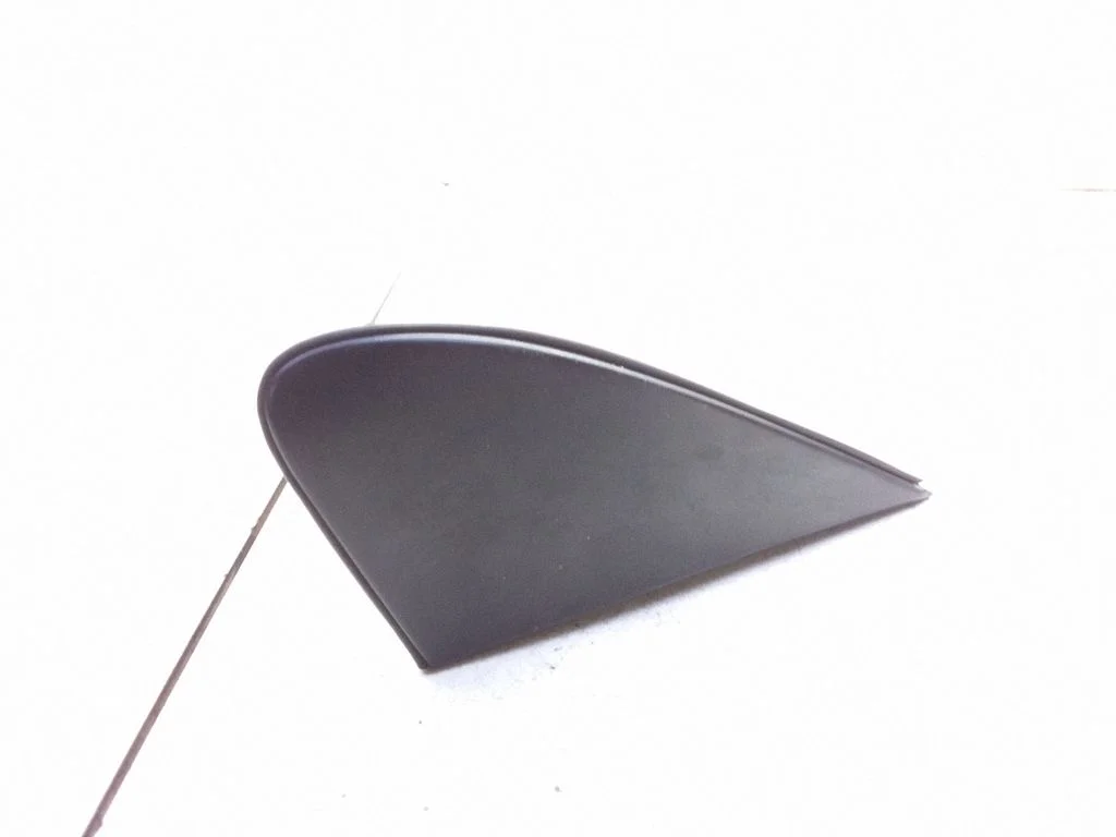 Spoguļa plastmasas apdare X4009949