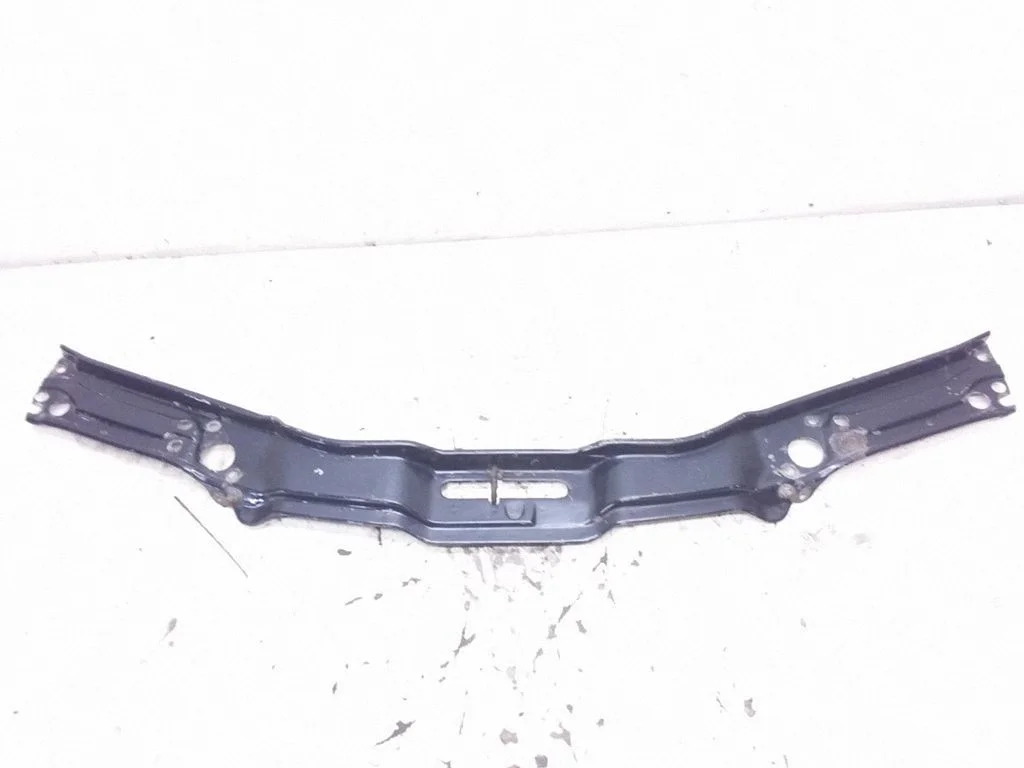 Top upper radiator support slam panel