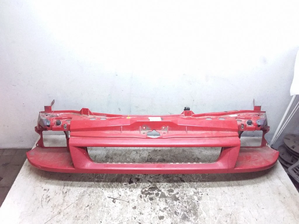 Radiaatori tugipaneeli ülaosa – Ford Transit -  Tourneo Connect (2003-2008)