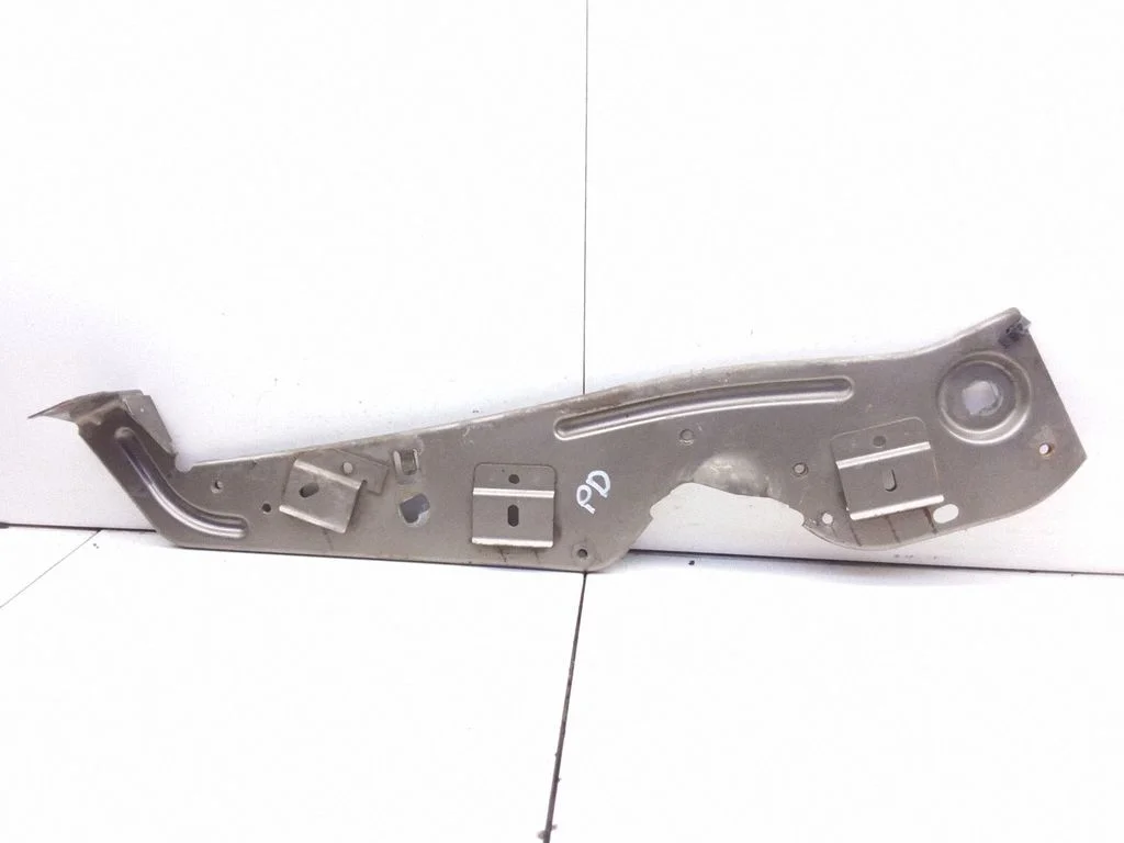 Top upper radiator support slam panel – front right