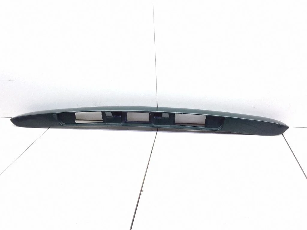 Trunk door license plate light bar 8200307023