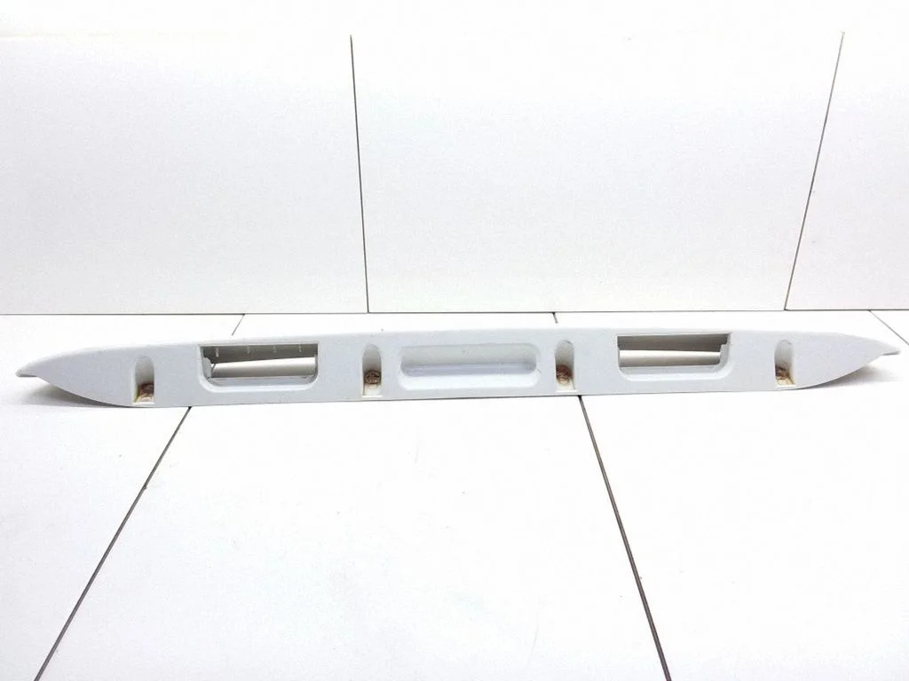 Trunk door license plate light bar – Chrysler Grand Voyager III (1995-2000)