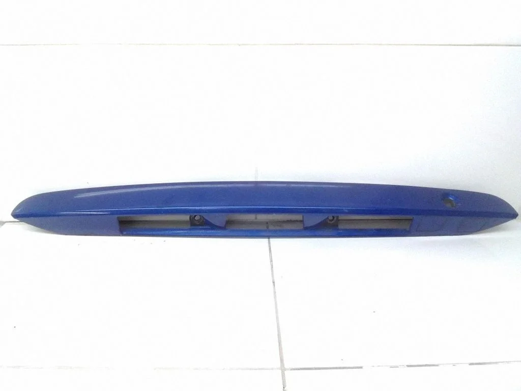 Trunk door license plate light bar BVEGB0811