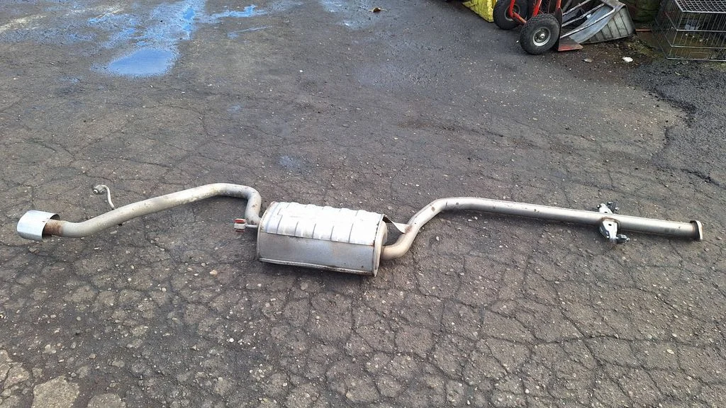 Muffler/silencer