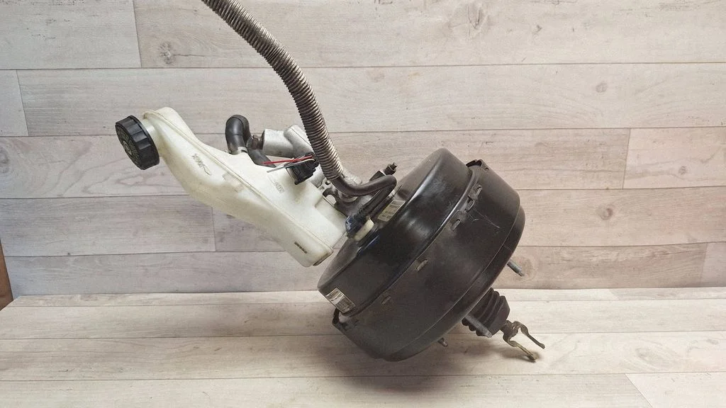 Brake booster 472000F030