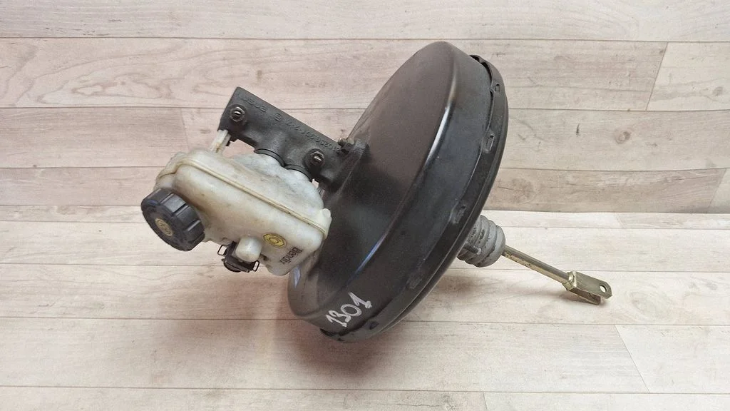 Brake booster – Mercedes-Benz Vito Viano W638 (1996-2003)