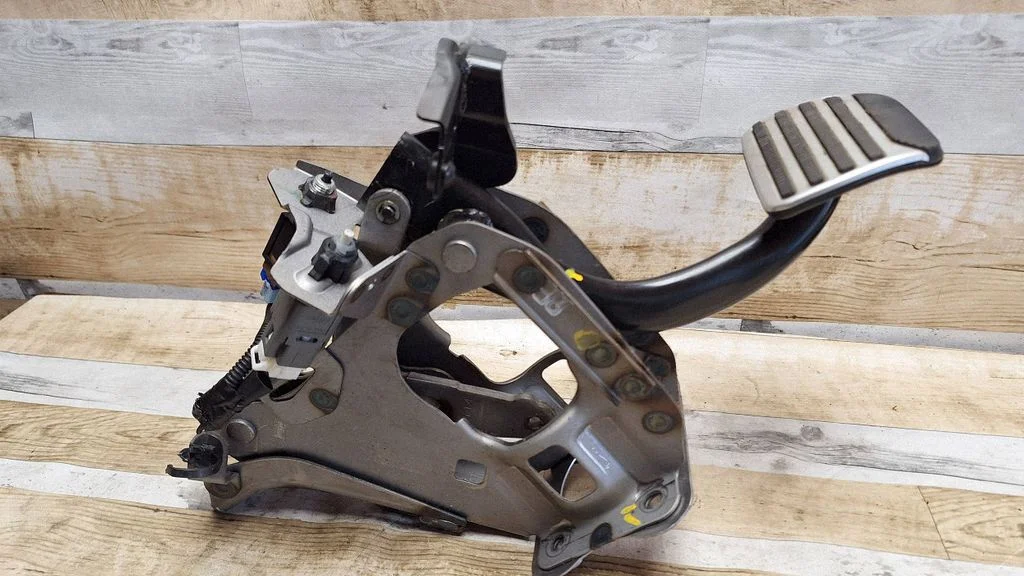 Brake pedal