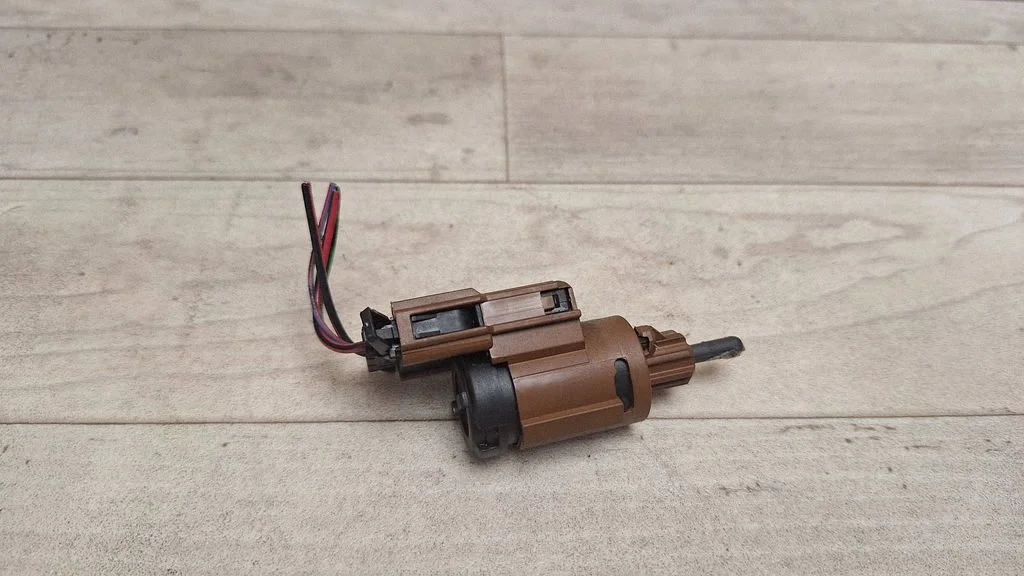Brake pedal sensor switch 3B0945511B