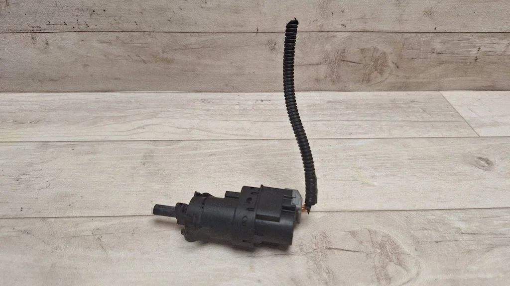 Brake pedal sensor switch 3M5T13480AC