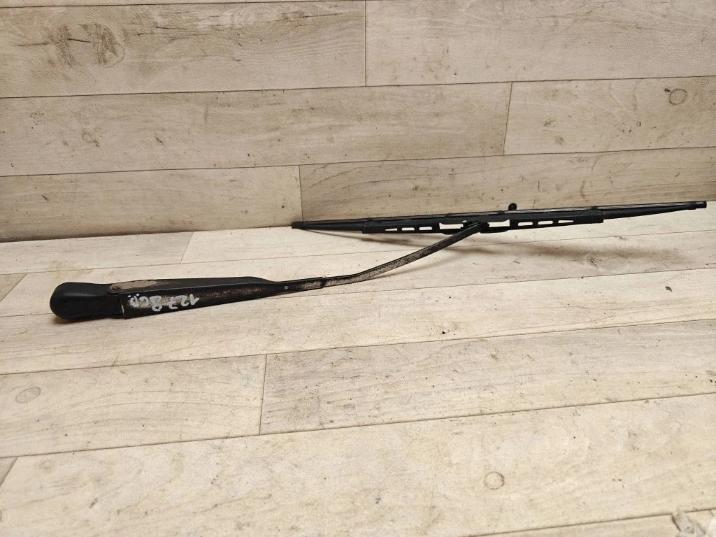 Rear wiper blade arm R489A5R