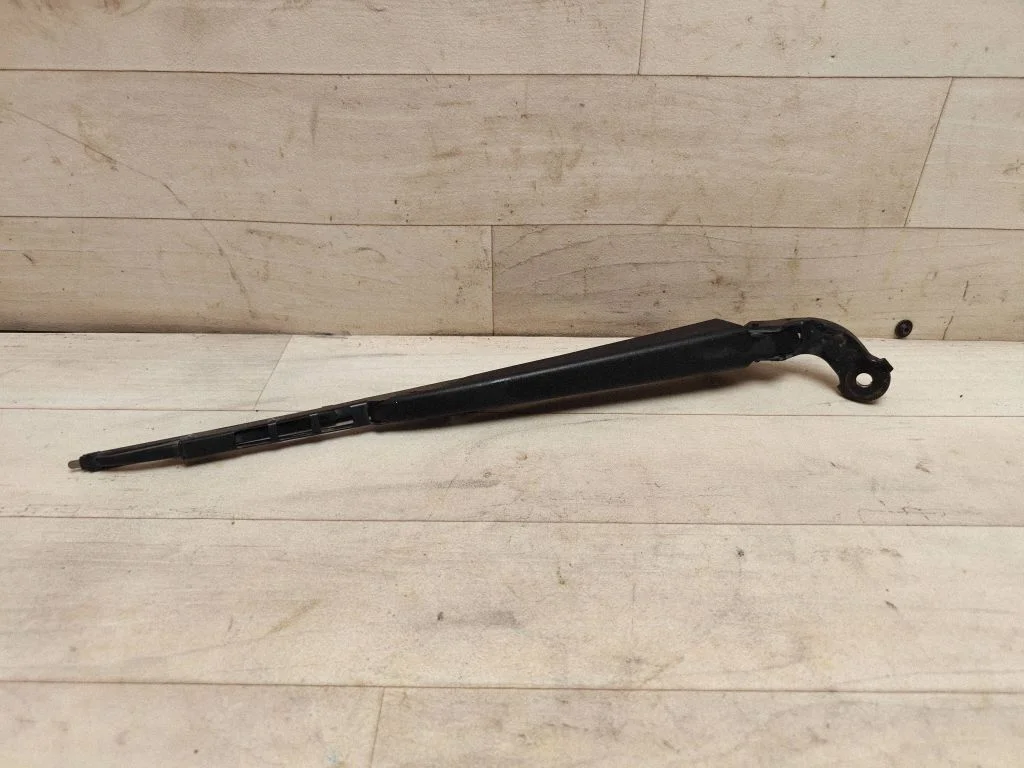 Rear wiper blade arm 30753272