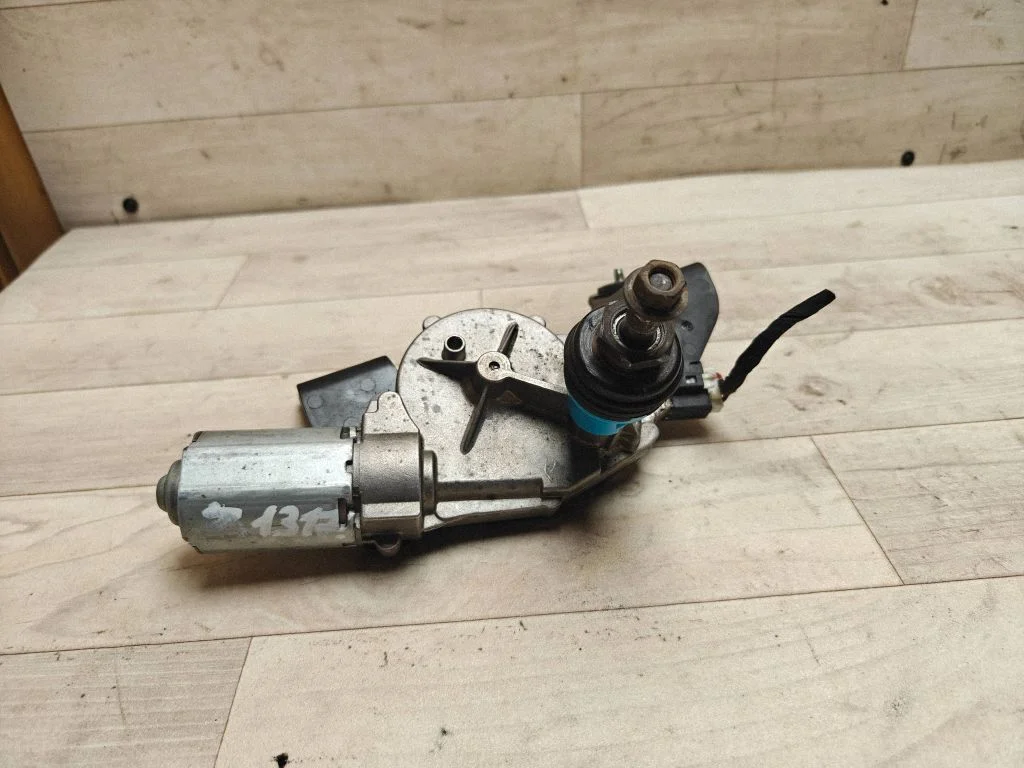 Rear window wiper motor 987001H300
